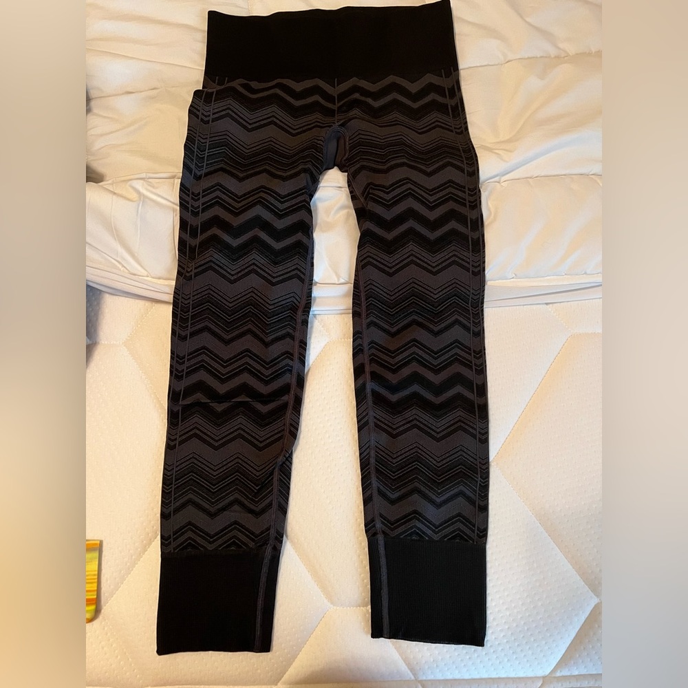 Lululemon Ebb to Street Tight